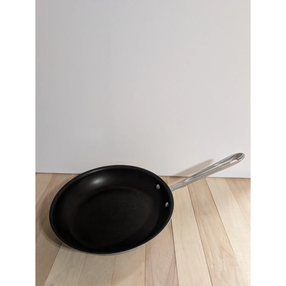 All-Clad D5 10 inch Brushed Stainless-Steel Nonstick Fry Pan Gently Used